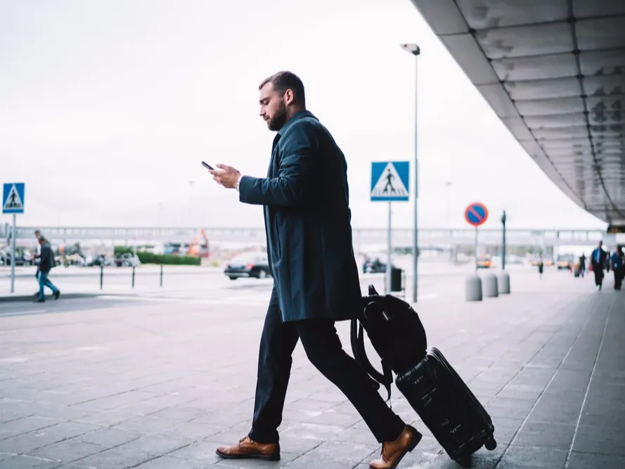 Corporate Cab rental solutions from Regalride
